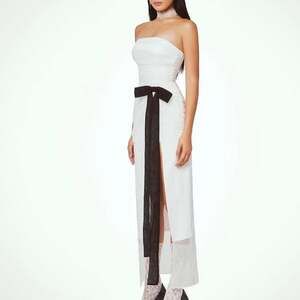 LSEOUL Shali White Strapless Maxi Dress with Black Bow Slit
